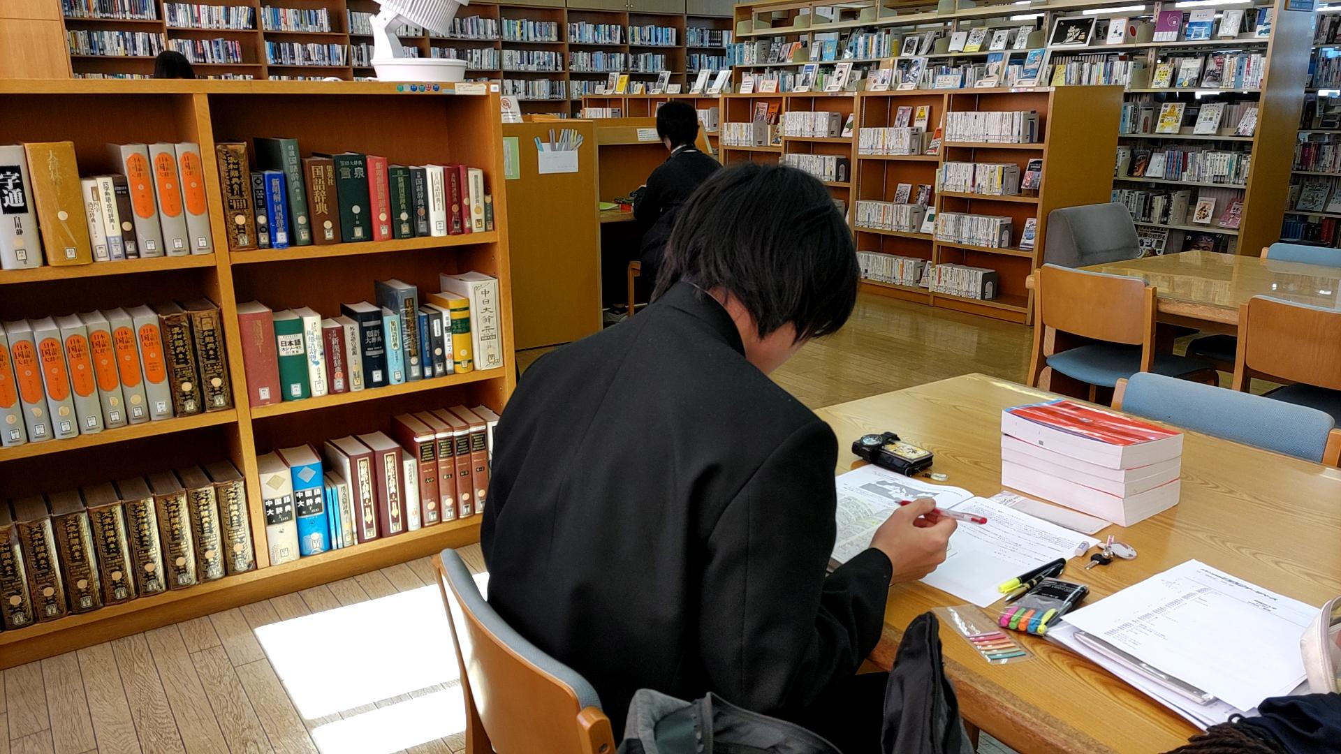 20260120_図書室 (1)